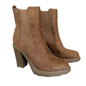 Nine West REAM 2 Chelsea Heeled Booties Natural Suede Block Round Toe Women’s 9